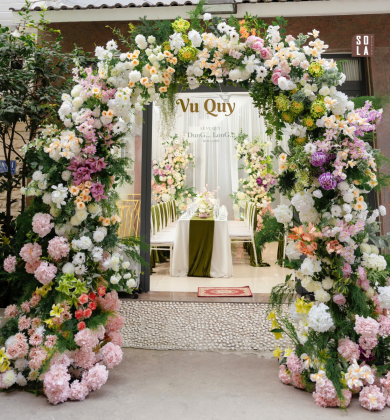 Trang tr&iacute; tiệc cưới trọn g&oacute;i tại phường S&agrave;i G&ograve;n