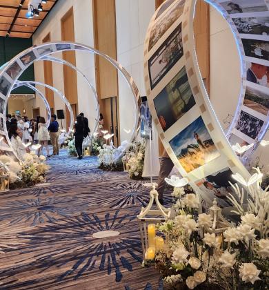 Trang tr&iacute; tiệc cưới tại nh&agrave; h&agrave;ng White Palace V&otilde; Văn Kiệt