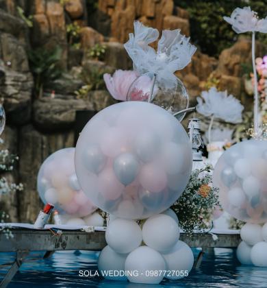 Top 5 hiệu ứng tiệc cưới ngo&agrave;i trời