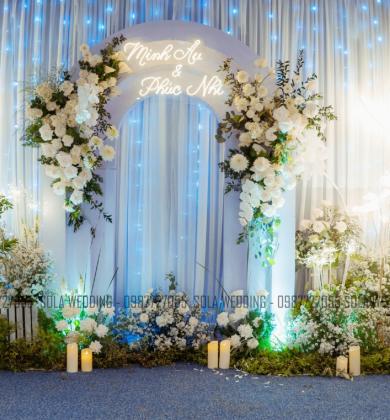 Trang tr&iacute; tiệc cưới phường X&oacute;m Chiếu &ndash; Khi k&yacute; ức xưa h&ograve;a c&ugrave;ng ng&agrave;y hạnh ph&uacute;c