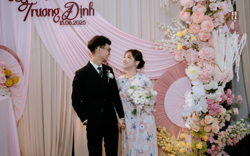 trang trí gia tiên tone hồng