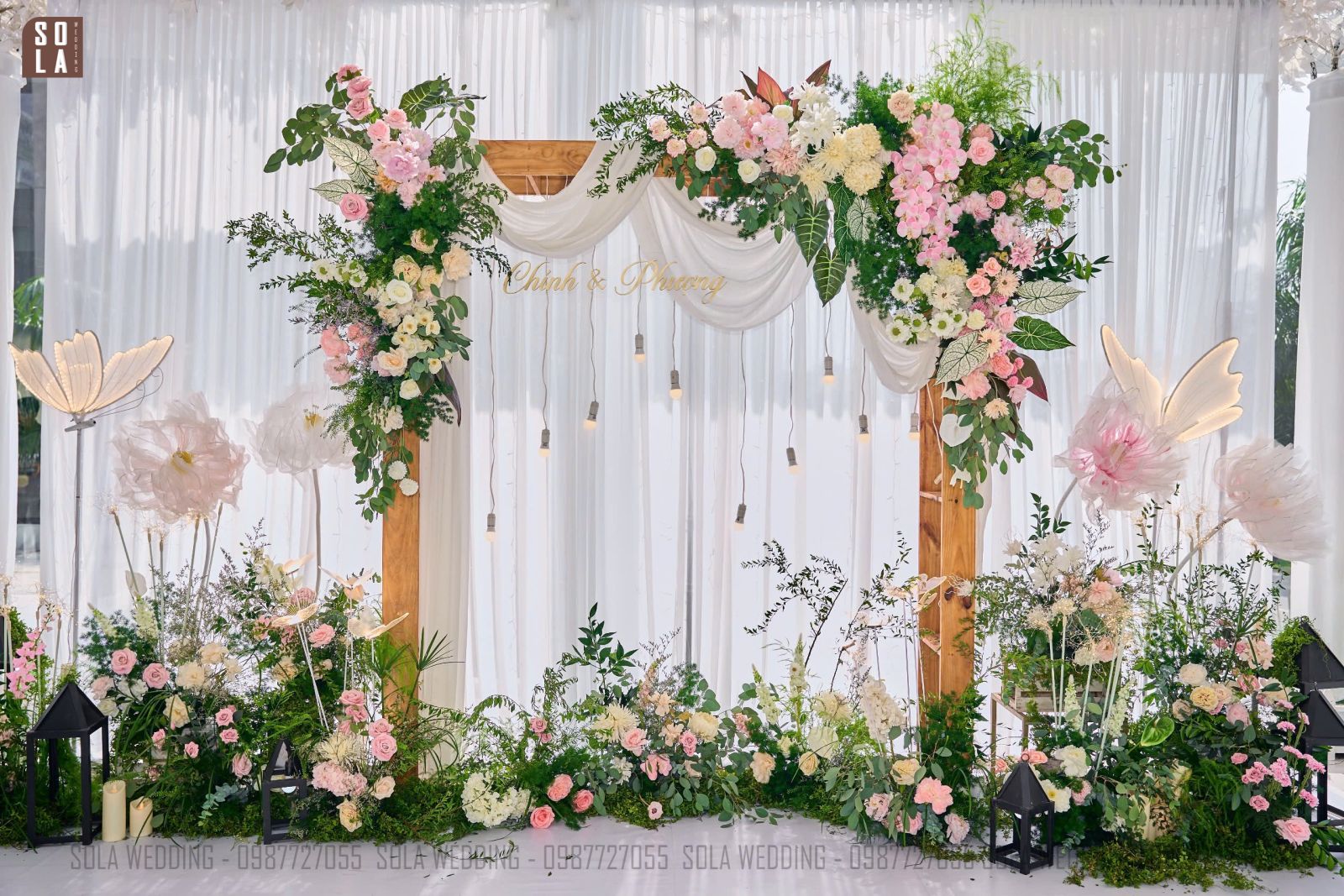 Backdrop trang trí tiệc cưới phường Tân Thuận Quận 7