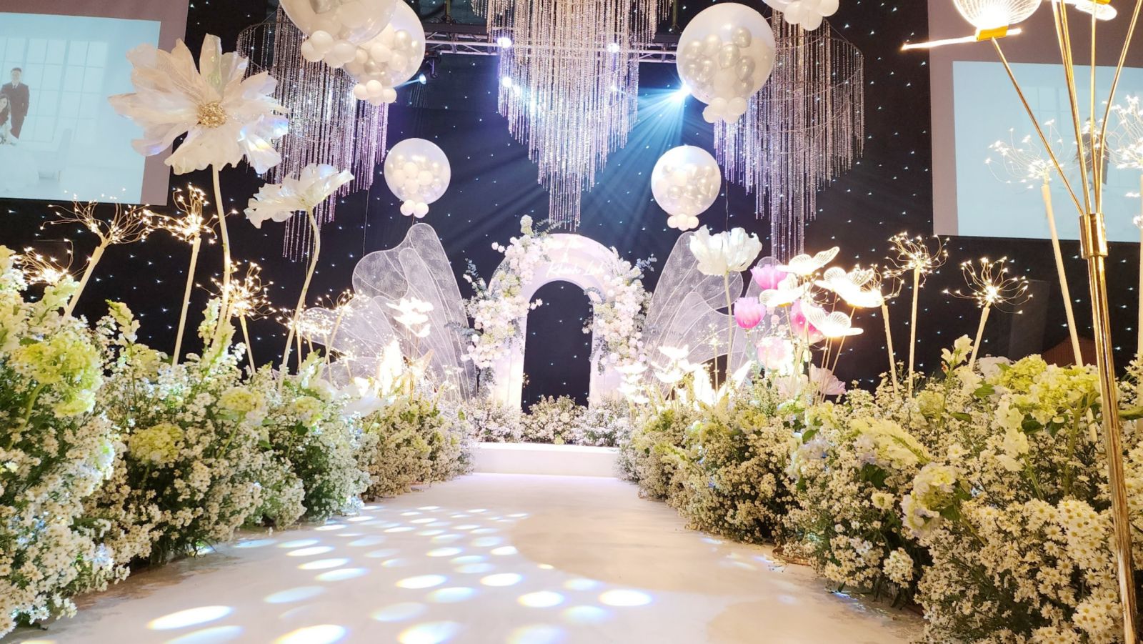 Trang Trí Tiệc Cưới Tại Phường Phú Lâm – Sola Wedding
