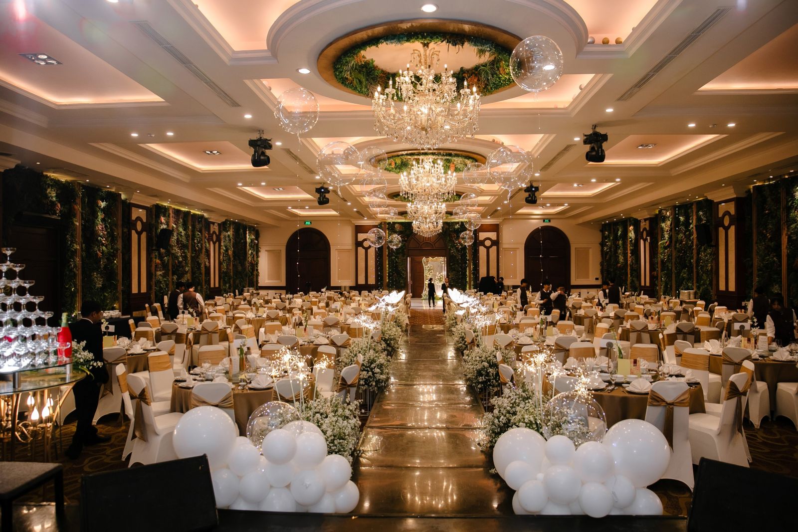 Trang Trí Tiệc Cưới Tại Phường Bến Thành