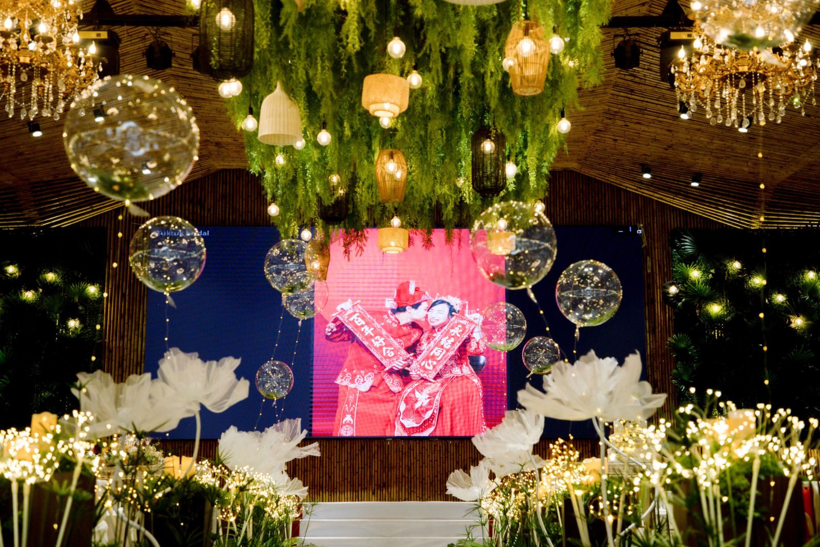 Trang trí tiệc cưới phường Chợ Lớn